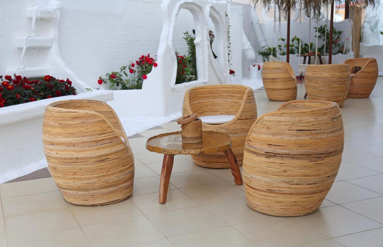 Relax Hotel Ksamil Exterior foto