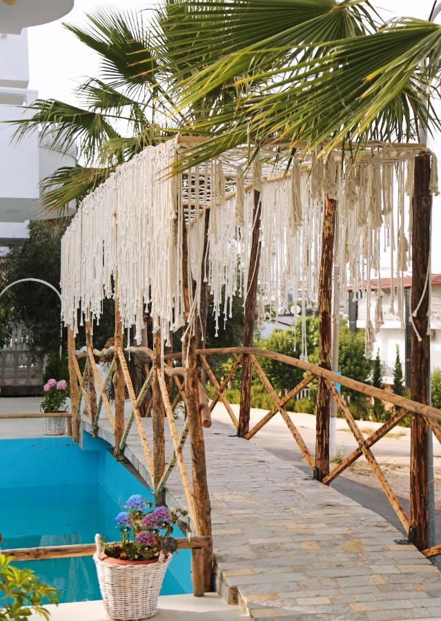 Relax Hotel Ksamil Exterior foto