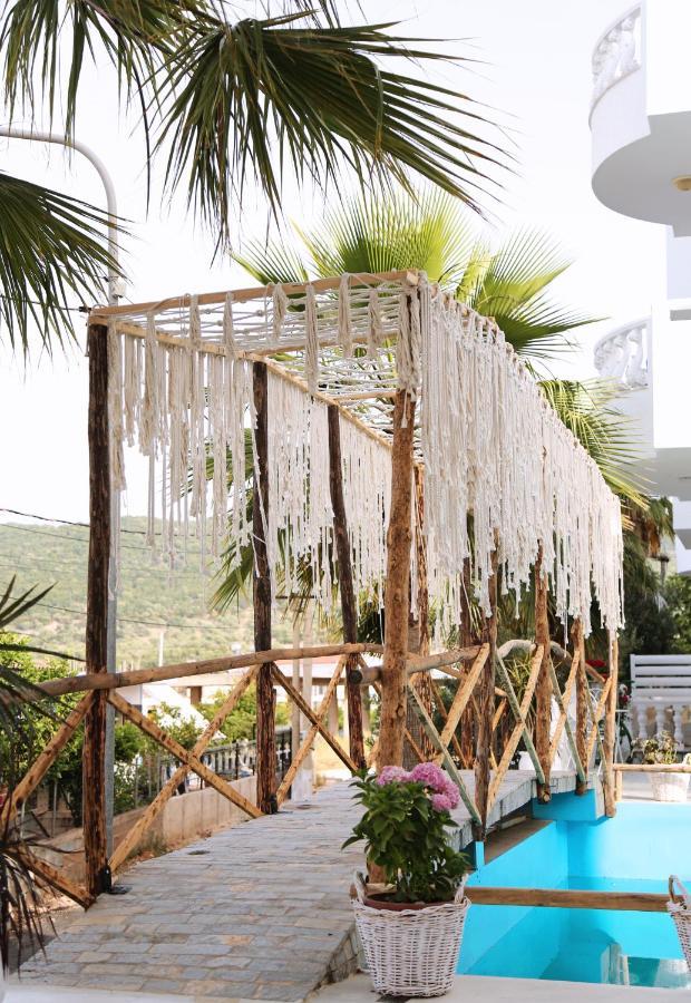 Relax Hotel Ksamil Exterior foto