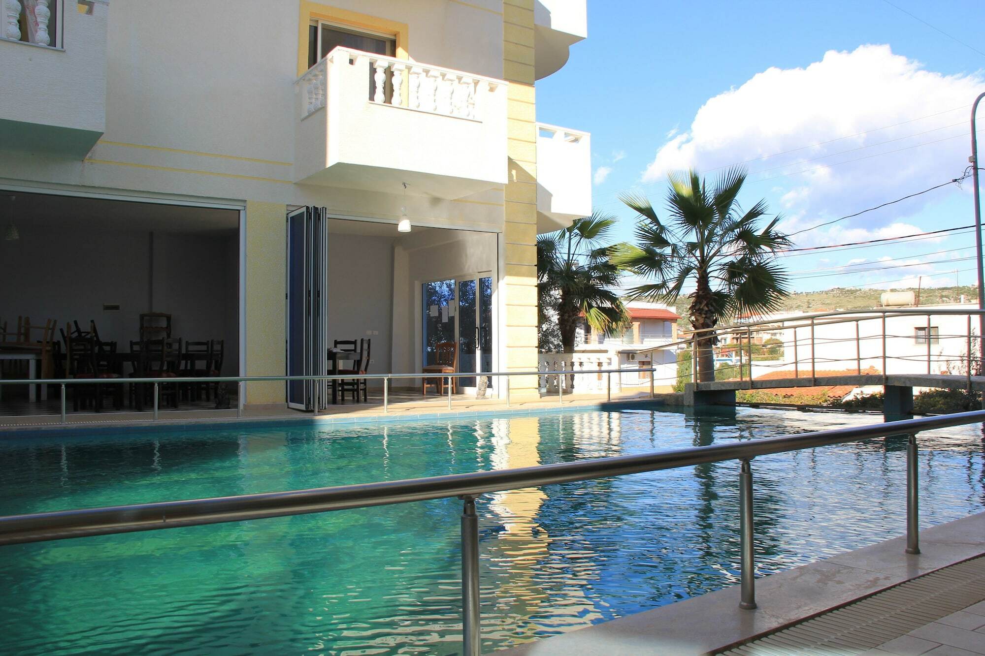 Relax Hotel Ksamil Exterior foto